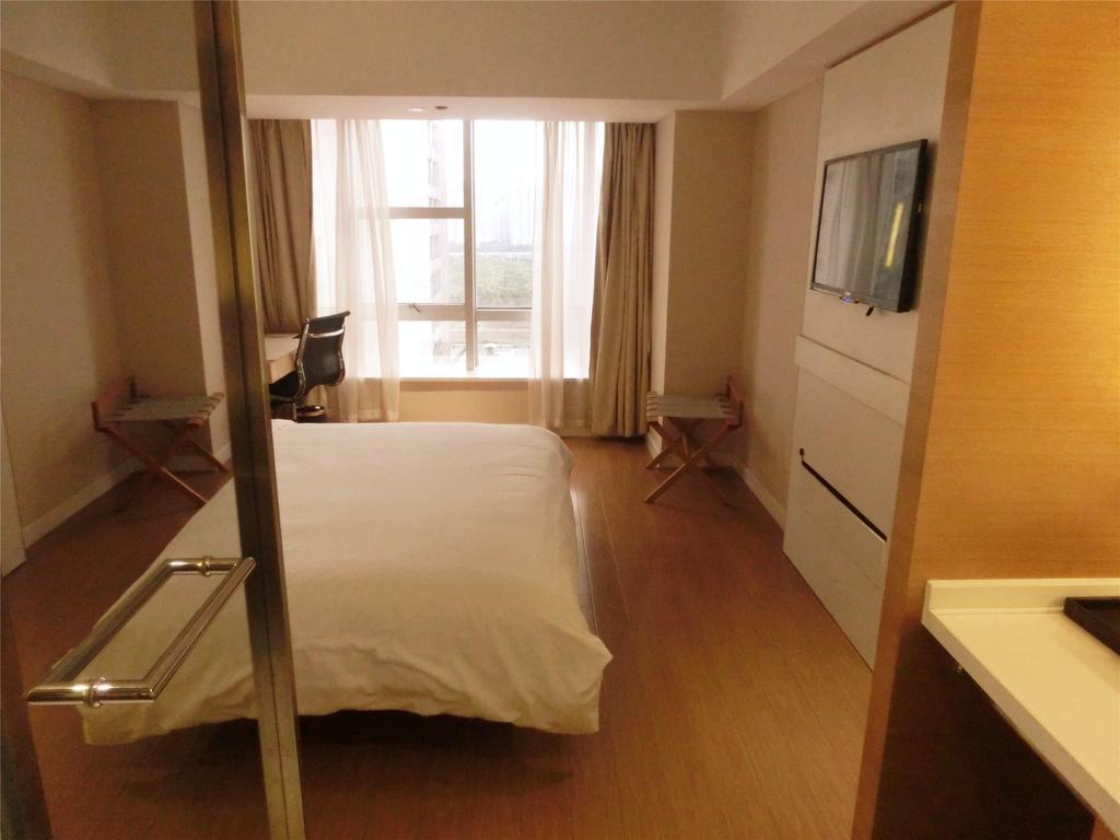 Ji Hotel Guangzhou Zhujiang New Town Room photo